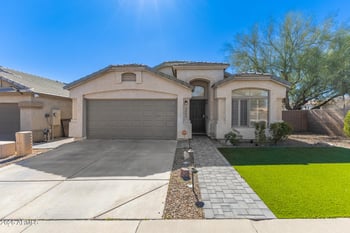 2403 Rosemonte Dr, Phoenix, AZ 85050