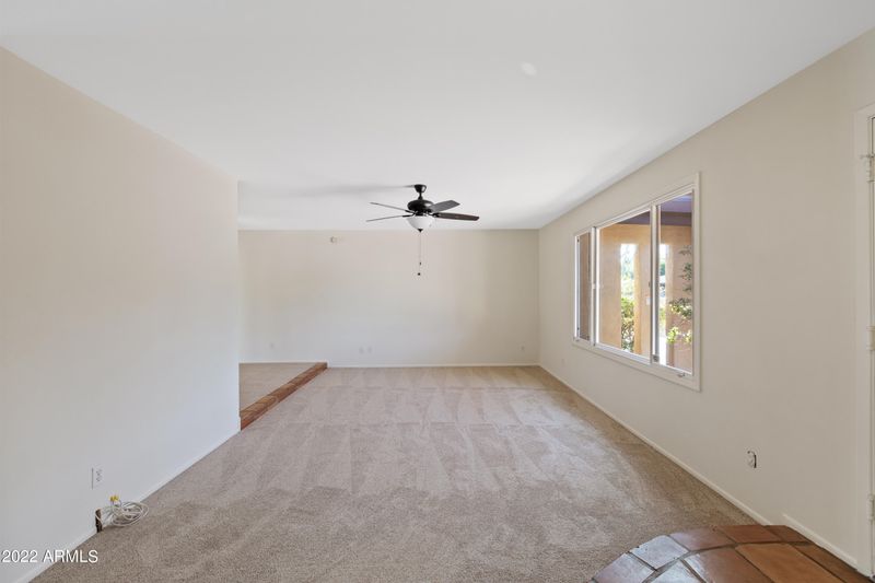 2404 E Geneva Dr, Tempe, AZ 85282
