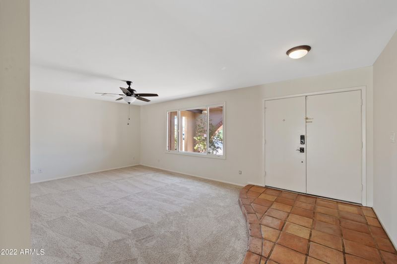 2404 E Geneva Dr, Tempe, AZ 85282