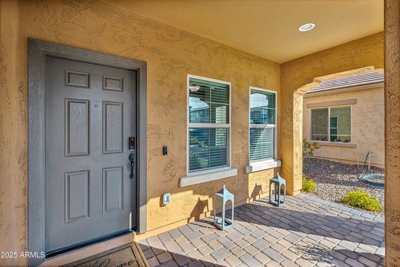 2404 E Gillcrest Rd, Gilbert, AZ 85298