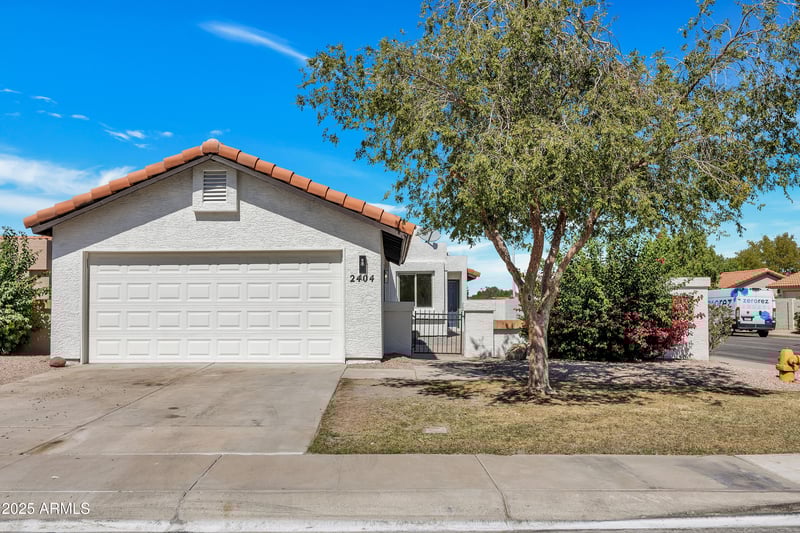 2404 Ironwood Dr, Chandler, AZ 85224