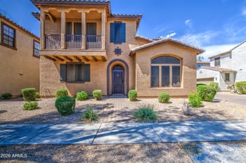2404 W Dusty Wren Dr, Phoenix, AZ 85085