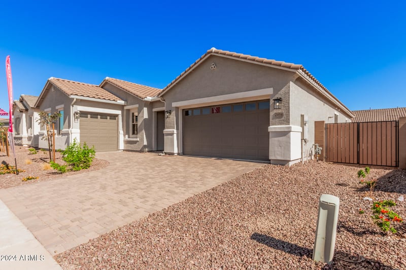 24041 171st Ln, Surprise, AZ 85387