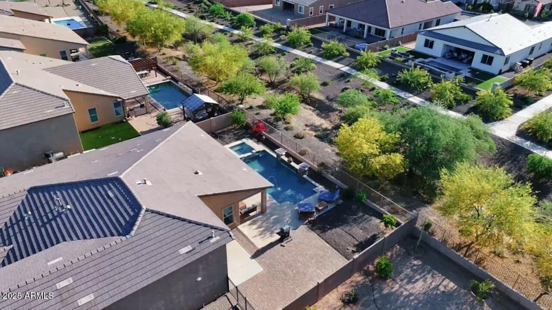 24042 170th Ln, Surprise, AZ 85387