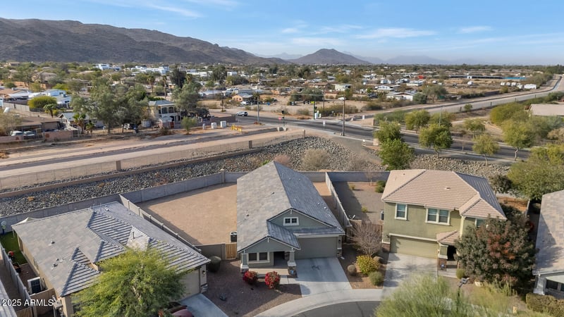 2405 Beverly Rd, Phoenix, AZ 85042