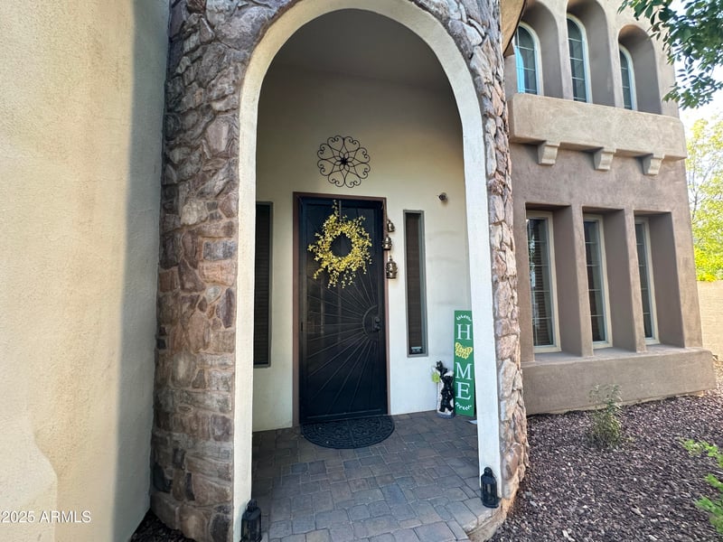2405 Charlotte Dr, Phoenix, AZ 85024