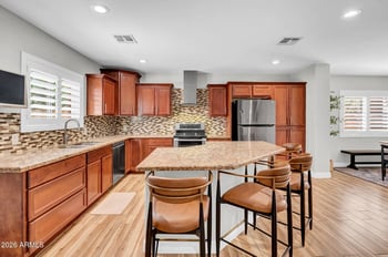 2405 N 27th Pl, Phoenix, AZ 85008
