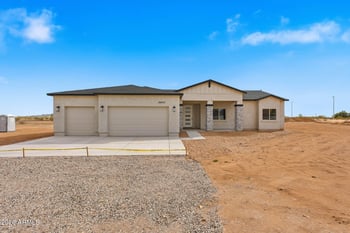 24053 Morning Star Ln, Wittmann, AZ 85361