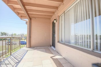 2406 Campbell Ave #322, Phoenix, AZ 85015