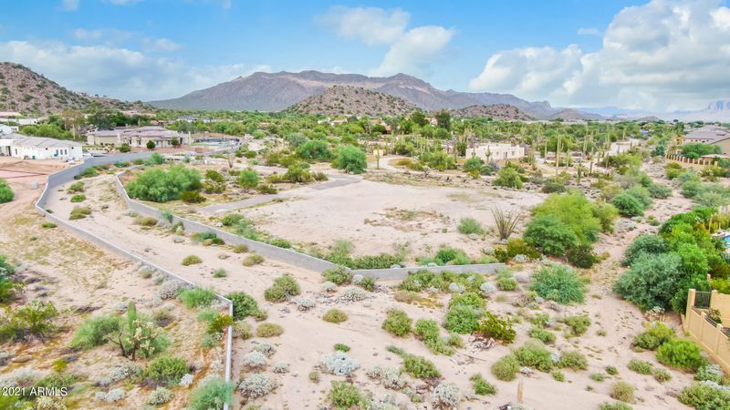 2406 N 90th St #-, Mesa, AZ 85207