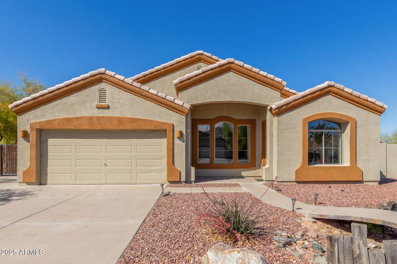 2406 W Darrow St, Phoenix, AZ 85041