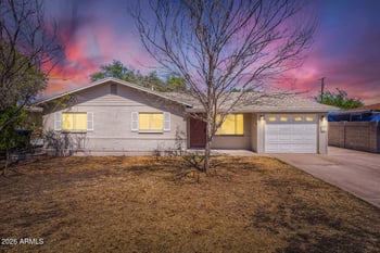 2406 W Marlette Ave, Phoenix, AZ 85015