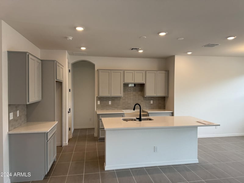 24066 162nd Ln, Surprise, AZ 85387