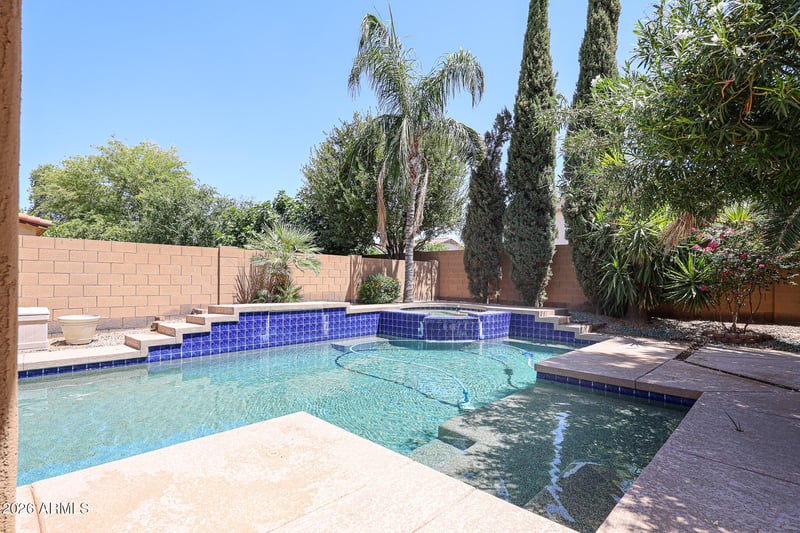 2407 Glacier Pl, Chandler, AZ 85249