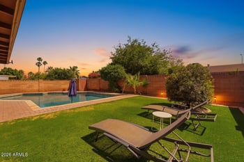 2407 Hermosa Dr, Tempe, AZ 85282