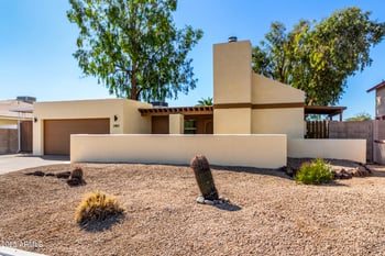 2407 Paradise Ln, Phoenix, AZ 85023