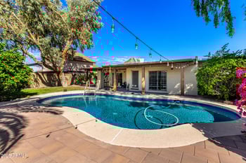 2407 Paradise Ln, Phoenix, AZ 85023