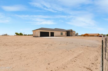 2407 S 336th Ave, Tonopah, AZ 85354