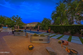 2407 Maya Way, Phoenix, AZ 85085