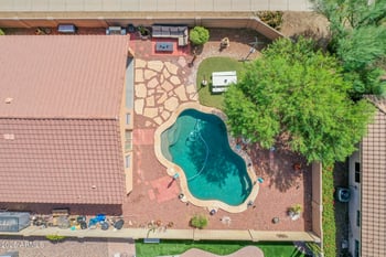 2407 Warren Dr, Anthem, AZ 85086