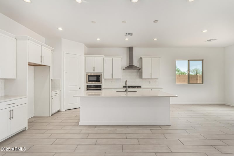 24075 171st Dr, Surprise, AZ 85387