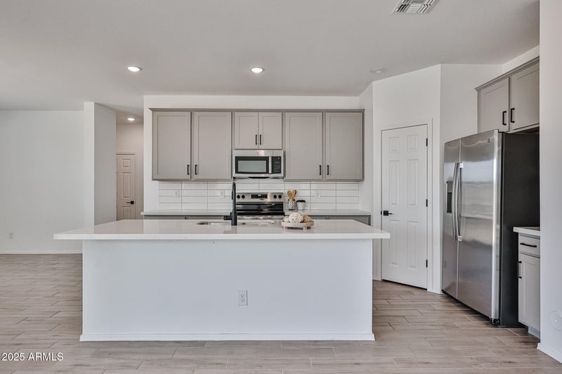 24075 Pecan Rd, Buckeye, AZ 85326