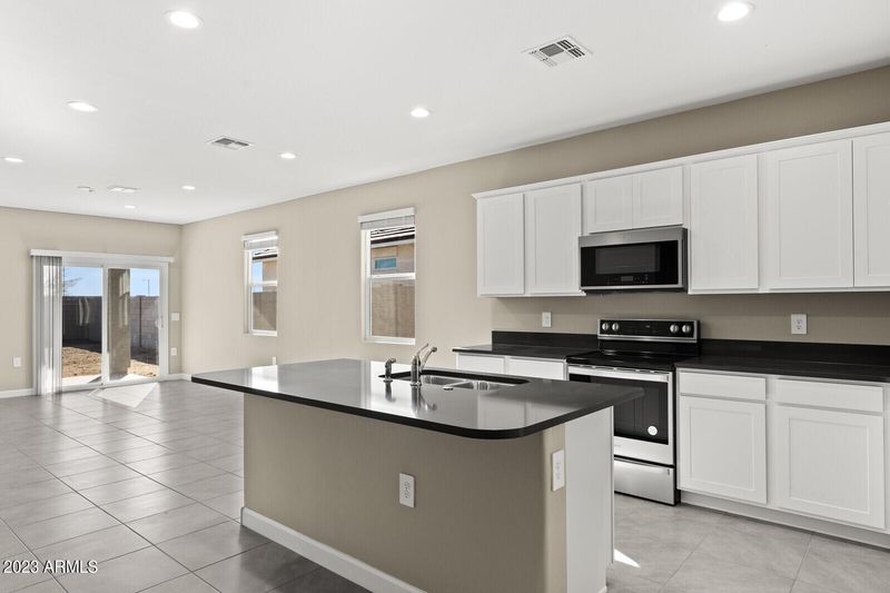 24077 W Whyman Ave, Buckeye, AZ 85326