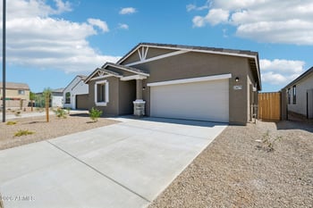 24079 Huntington Dr, Buckeye, AZ 85326
