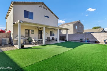 2408 Allens Peak Dr, San Tan Valley, AZ 85144