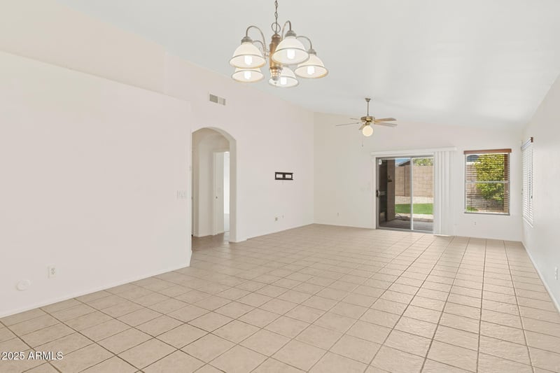 2408 Oberlin Way, Phoenix, AZ 85085