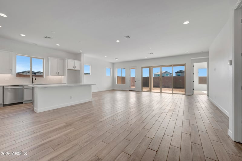 2409 Amfissa Dr, San Tan Valley, AZ 85140