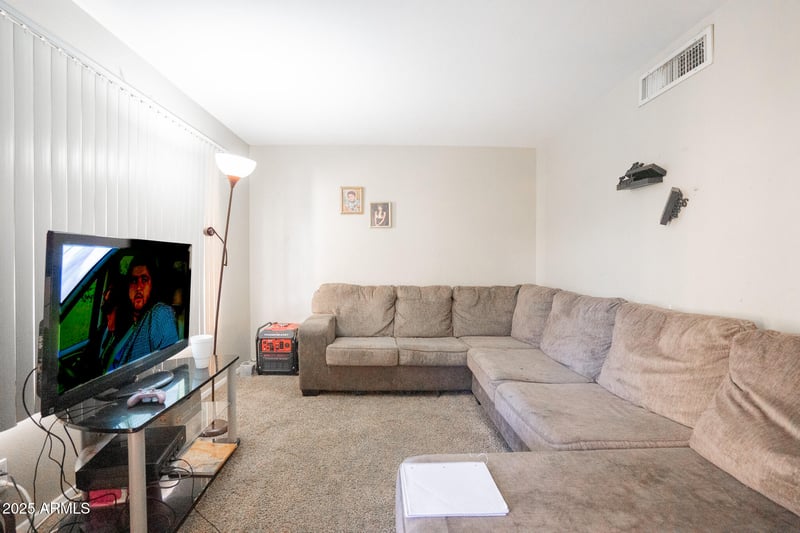 2409 Hazelwood St #74, Phoenix, AZ 85015