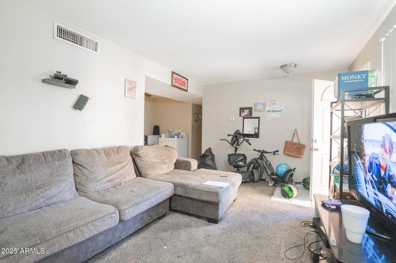 2409 Hazelwood St #74, Phoenix, AZ 85015
