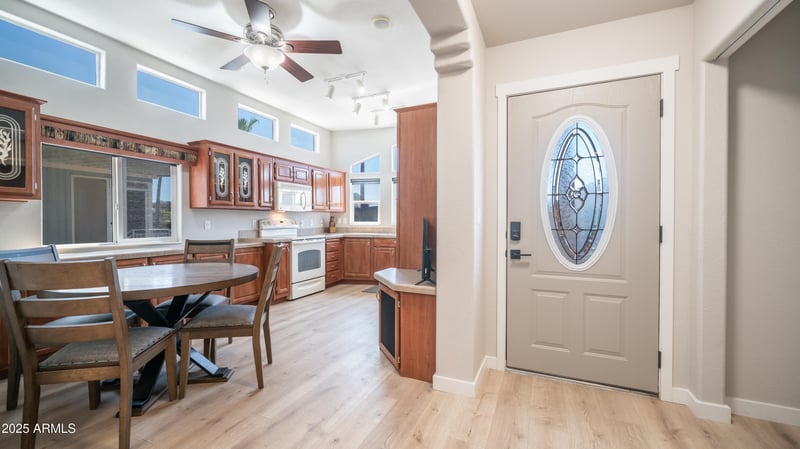 241 Aquamarine Dr, Apache Junction, AZ 85119