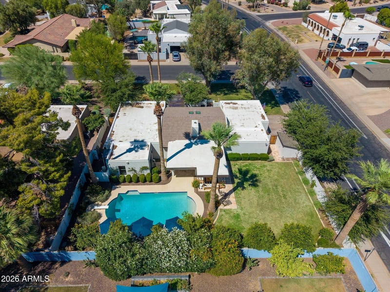 241 E Forest Hills Dr, Phoenix, AZ 85022