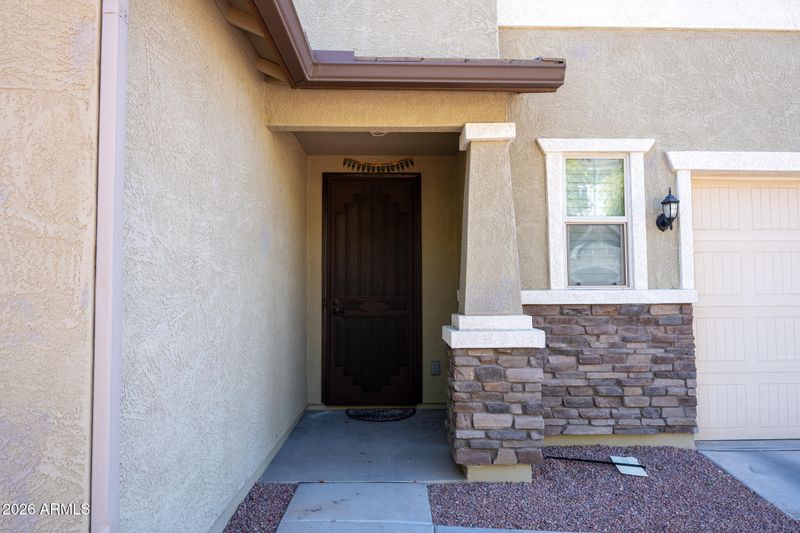 241 E Roadrunner Dr, Chandler, AZ 85286
