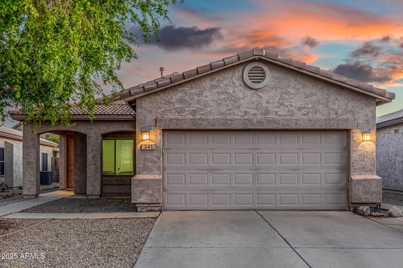 241 Mountain View Rd, San Tan Valley, AZ 85143