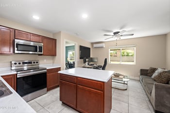 241 Equestrian Ct, Gilbert, AZ 85296