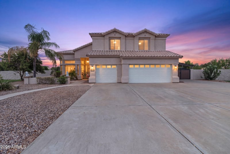 241 S Equestrian Ct, Gilbert, AZ 85296