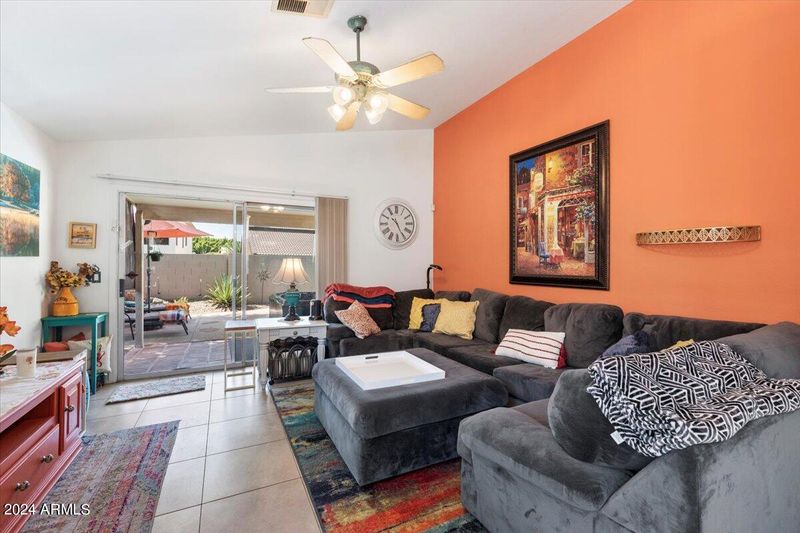 241 W Grovers Ave, Phoenix, AZ 85023