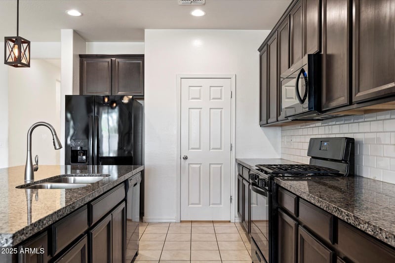 2410 124th Dr, Avondale, AZ 85323