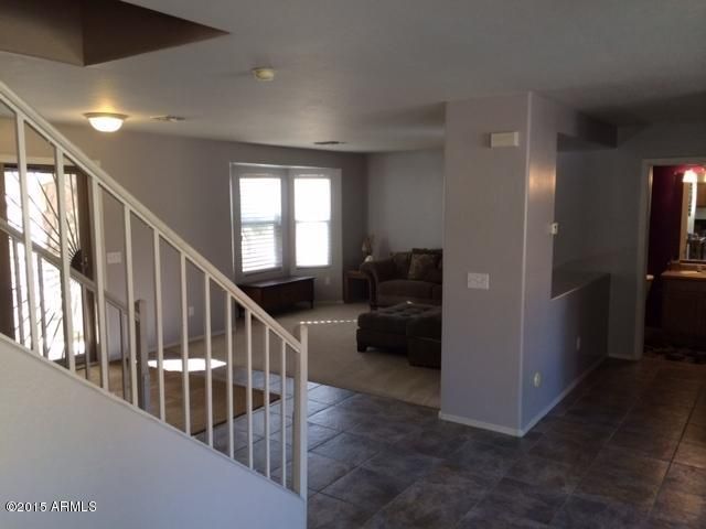 2410 E County Down Dr, Chandler, AZ 85249
