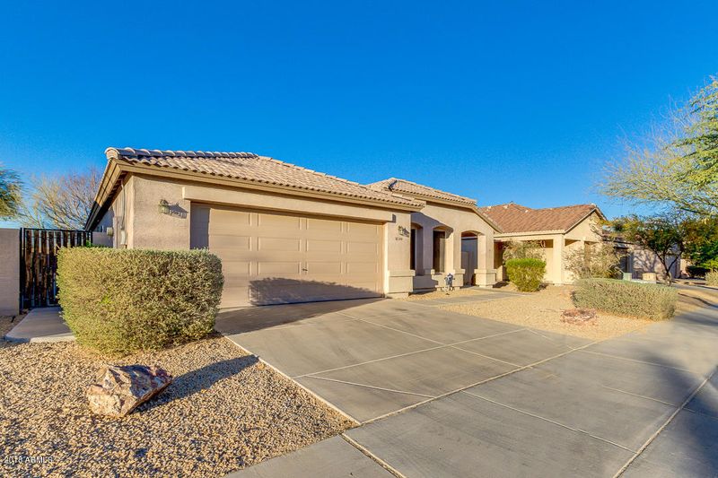2410 W Darrel Rd, Phoenix, AZ 85041
