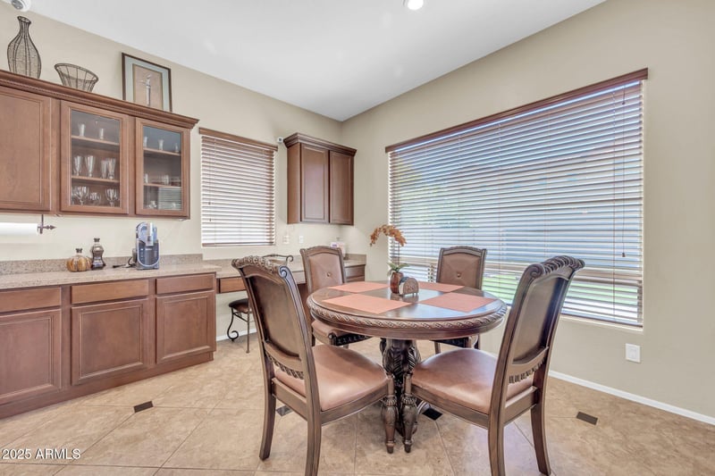 2411 Corral Rd, Phoenix, AZ 85041
