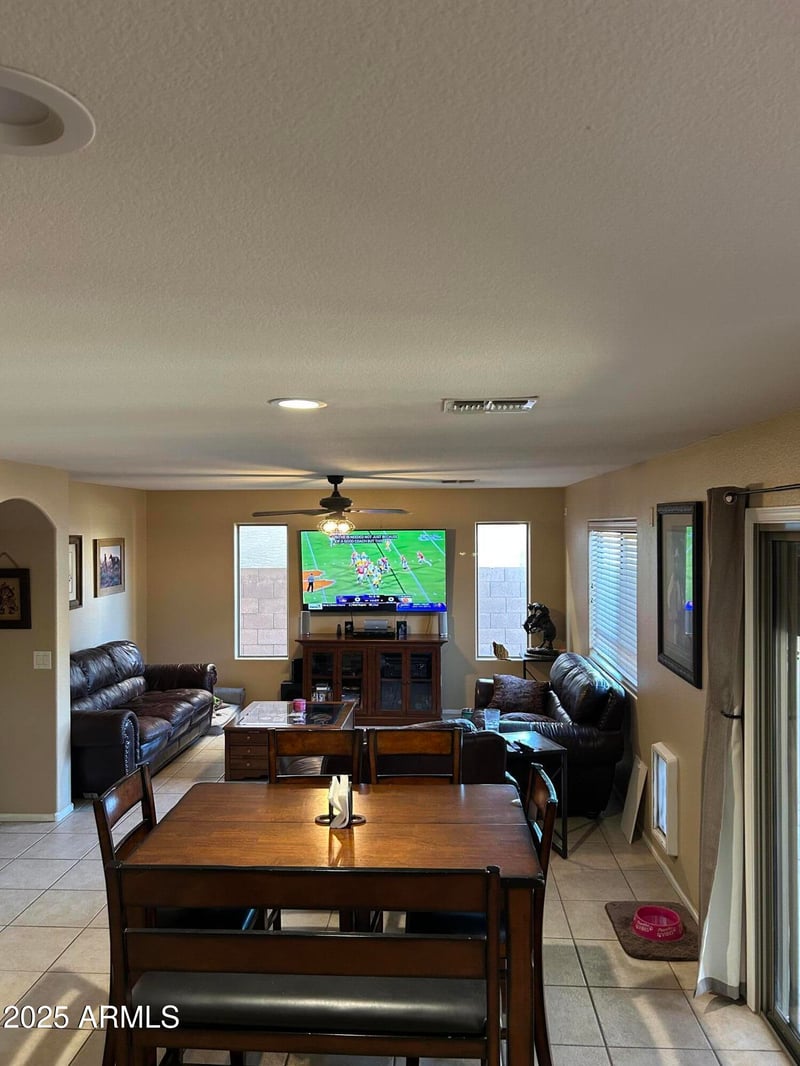 2411 Lucia Dr, Phoenix, AZ 85085