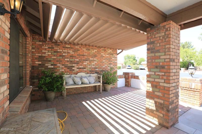 2411 S Emerson Cir, Mesa, AZ 85210