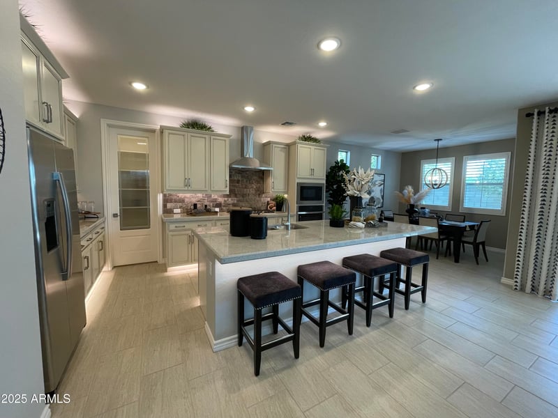 24111 162nd Ave, Surprise, AZ 85387