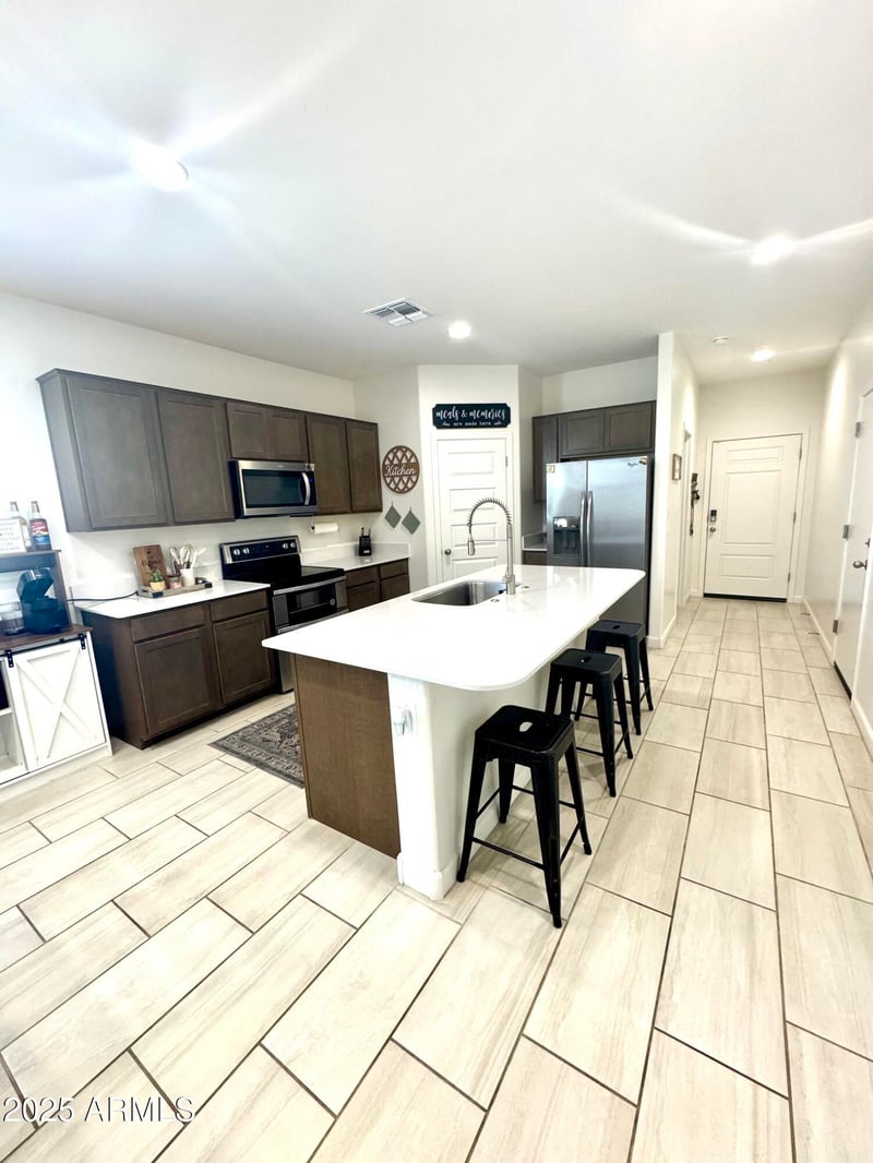 24114 Flores Dr, Buckeye, AZ 85326