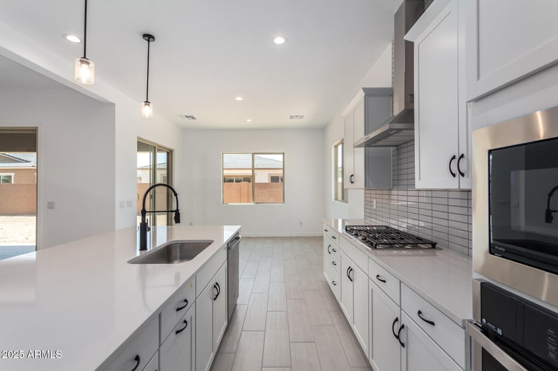 24116 172nd Ave, Surprise, AZ 85387