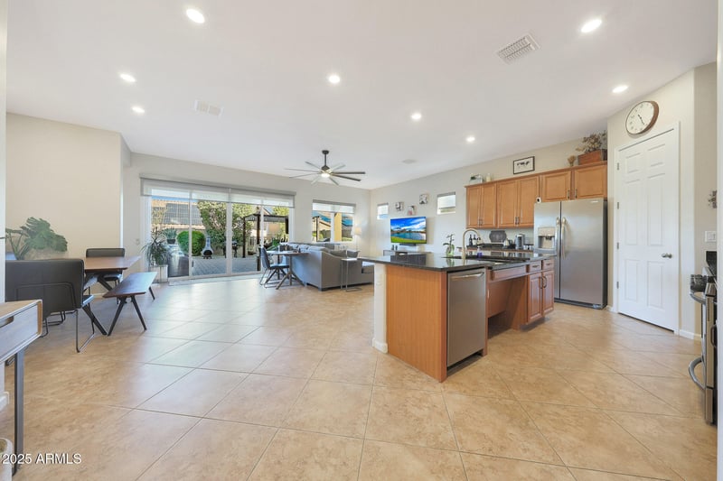 24117 165th Dr, Surprise, AZ 85387